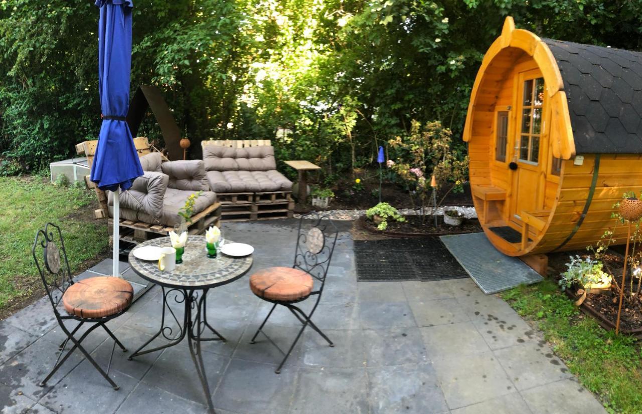 Holz-Wohnfass In Muenchen-Nymphenburg Apartamento Exterior foto